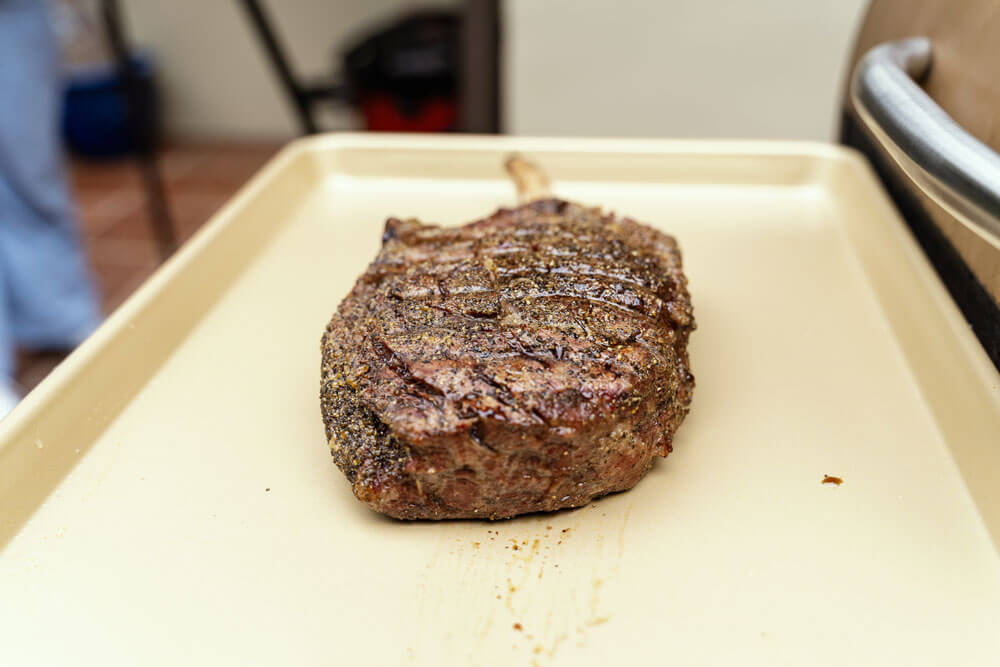 Tomahawk steak oven