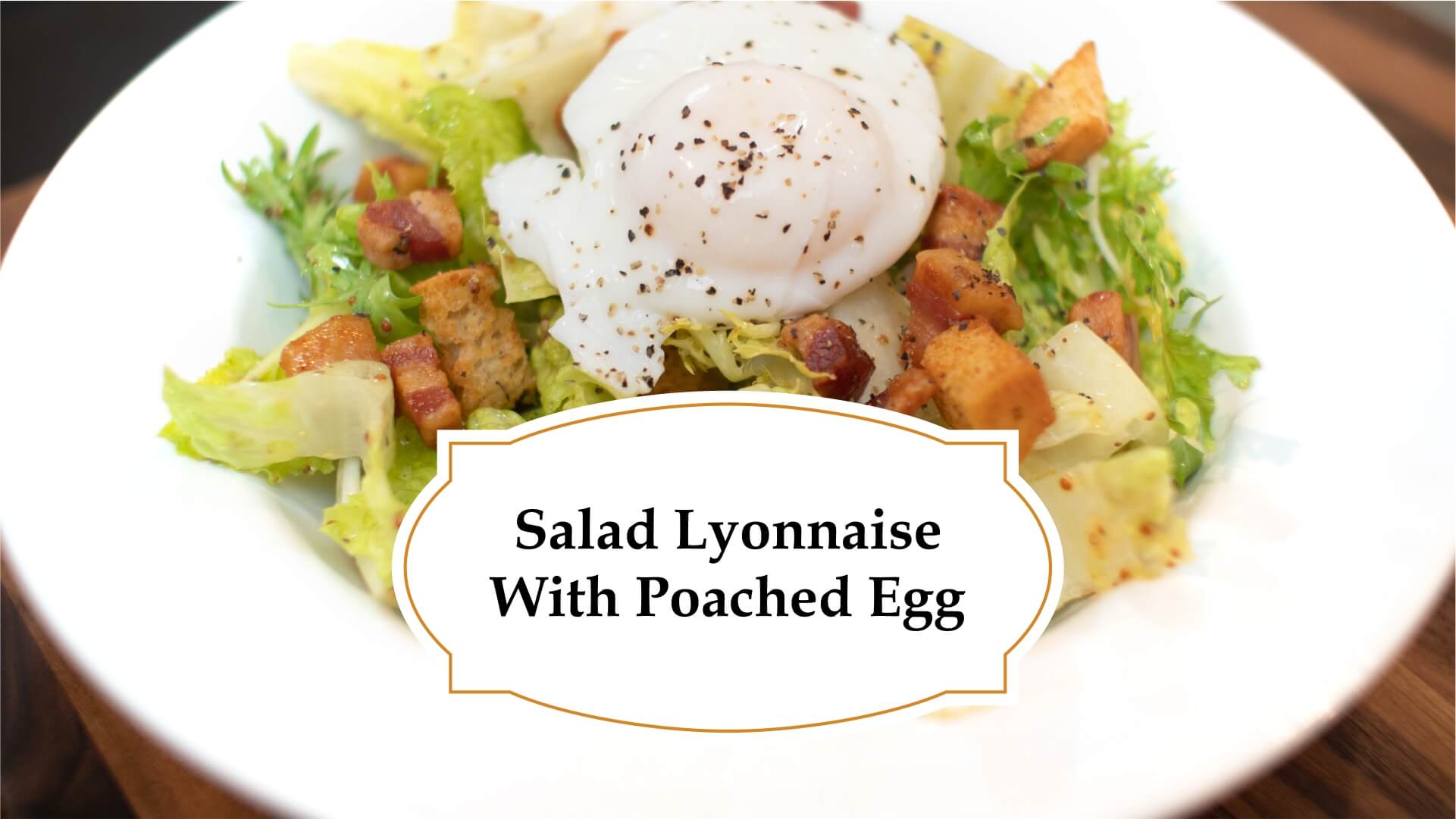 Salad lyonnaise with poached egg